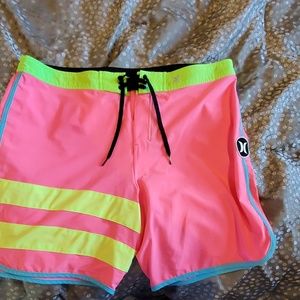 Hurley phantom board shorts hardly worn size 38